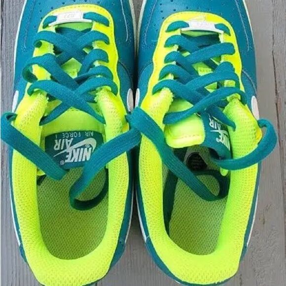 2022 Nike Kids Air Force 1 Shoes - Teal and Neon Yellow Unisex Size 4.5 - Picture 6 of 8
